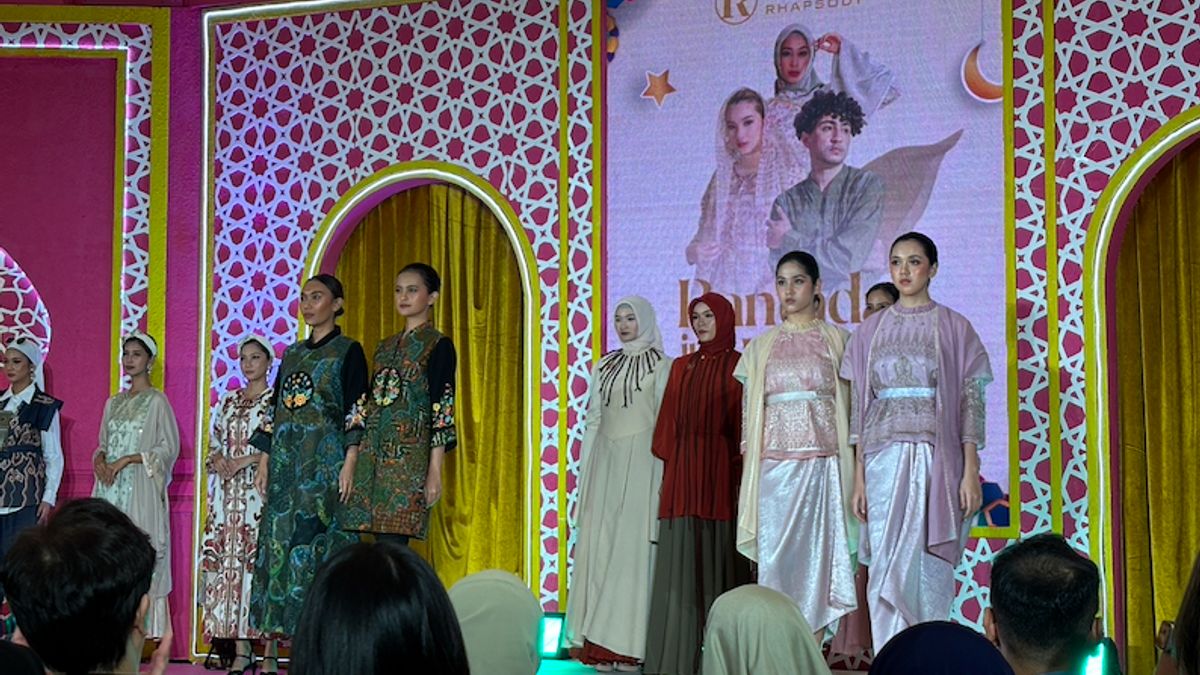 معرض أزياء رمضان هو وجه تفاؤل الصناعة الإبداعية المحلية