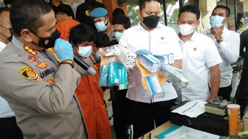 2 Hommes Volent Des Centaines De Médicaments à Pharmaciens Denpasar Chemical Pharmacy, Son Intention D’être Vendu à Nouveau à Warung