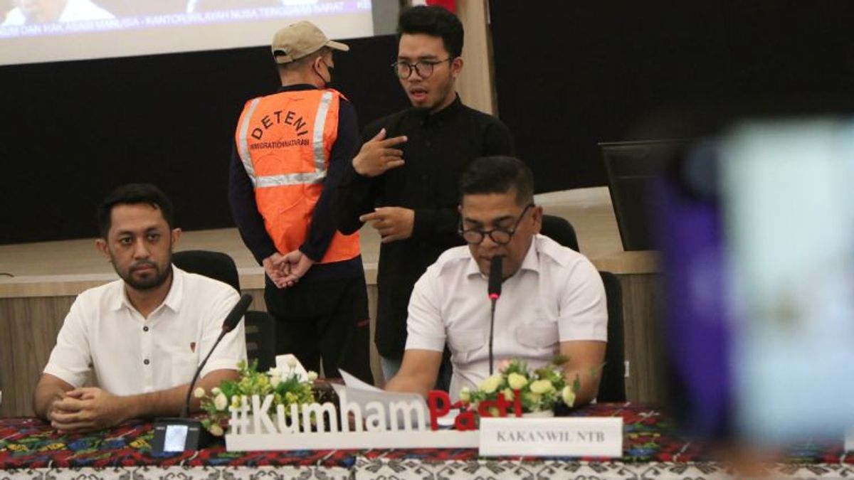 WN Korsel Ditangkap karena Palsukan Kartu Izin Tinggal di Mataram