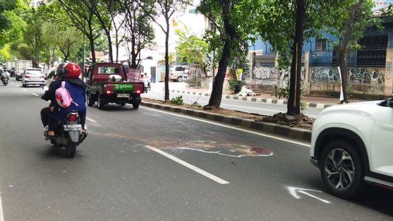 Rice Transport Truck Hits Students To Death In Front Of Cipinang Prison