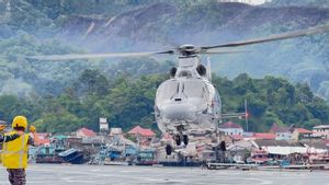 Akses Darat Putus, TNI AL Kerahkan Helikopter Panther Bantu Korban Banjir di Tapanuli Tengah