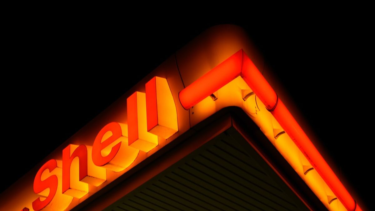 Shell Targets To Build 50,000 Electric Charging Stations In UK