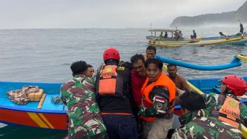 2 Nelayan Hilang Ditemukan Selamat di Pulau Nusa Barong Jember