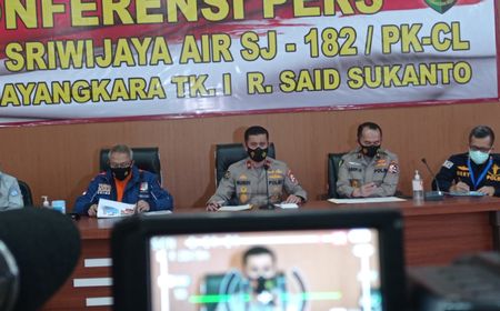 Tim DVI Persilakan Keluarga Serahkan Data Penumpang Sriwijaya Air SJ-182