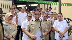 Adhi Karya Tak Gerak, Pramono Bakal Ambil Alih Material Bongkaran Tiang Monorel Mangkrak