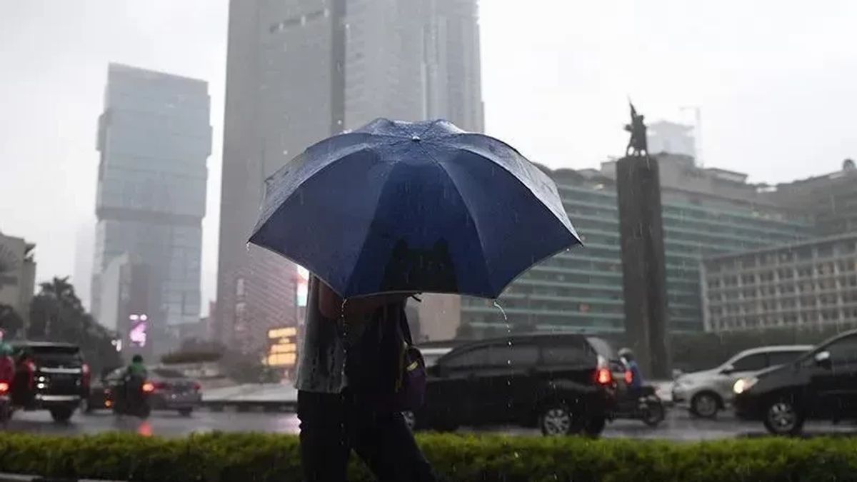 BMKGラマカンジャカルタ、バンテンから北スマトラまで今日雨が降った