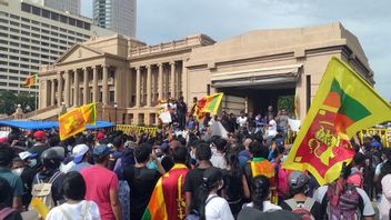 PM Sri Lanka Perintahkan Militer untuk Melakukan Apa Pun yang Diperlukan Guna Memulihkan Ketertiban