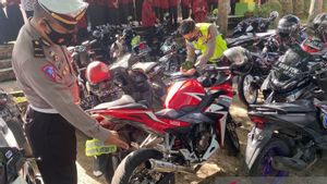 Polres Rejang Lebong Razia Knalpot Brong Sepeda Motor Pelajar