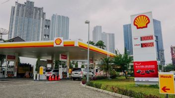 Bahlil Tepis 對待私人加油站从Pertamina购买燃料的竞争问题