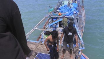 Ask For An Outpouring Of Fish, Fishermen Rote Ndao NTT Is Actuallywanted DKP Not To Break Through Australian Waters