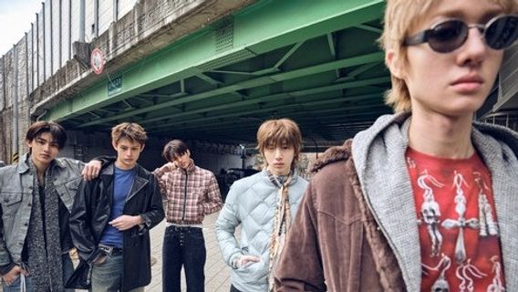 コルティスはビルボード200のトップ3に入り、このK-popの新人たちはアメリカで急上昇