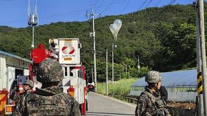 朝鲜继续受到GPS信号的干扰,并向韩国运送垃圾装满气球