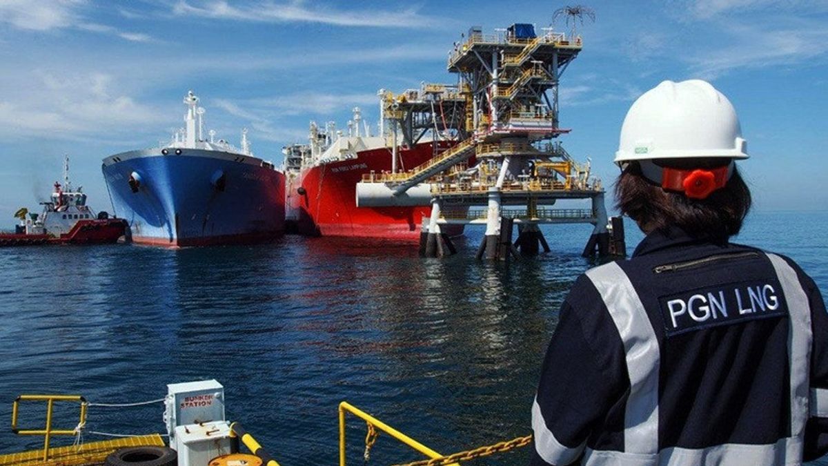 لامبونغ تلقى FSRU شحنات الغاز الطبيعي المسال من الحقول المرنة لتلبية احتياجات المحطة