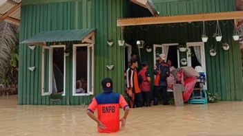 Hujan Sejak Kamis, 1.896 Jiwa Terdampak Banjir di Dharmasraya Sumbar