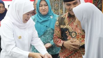 Gubernur Jatim Serahkan Bantuan Rp7,62 Miliar Untuk Warga Bangkalan