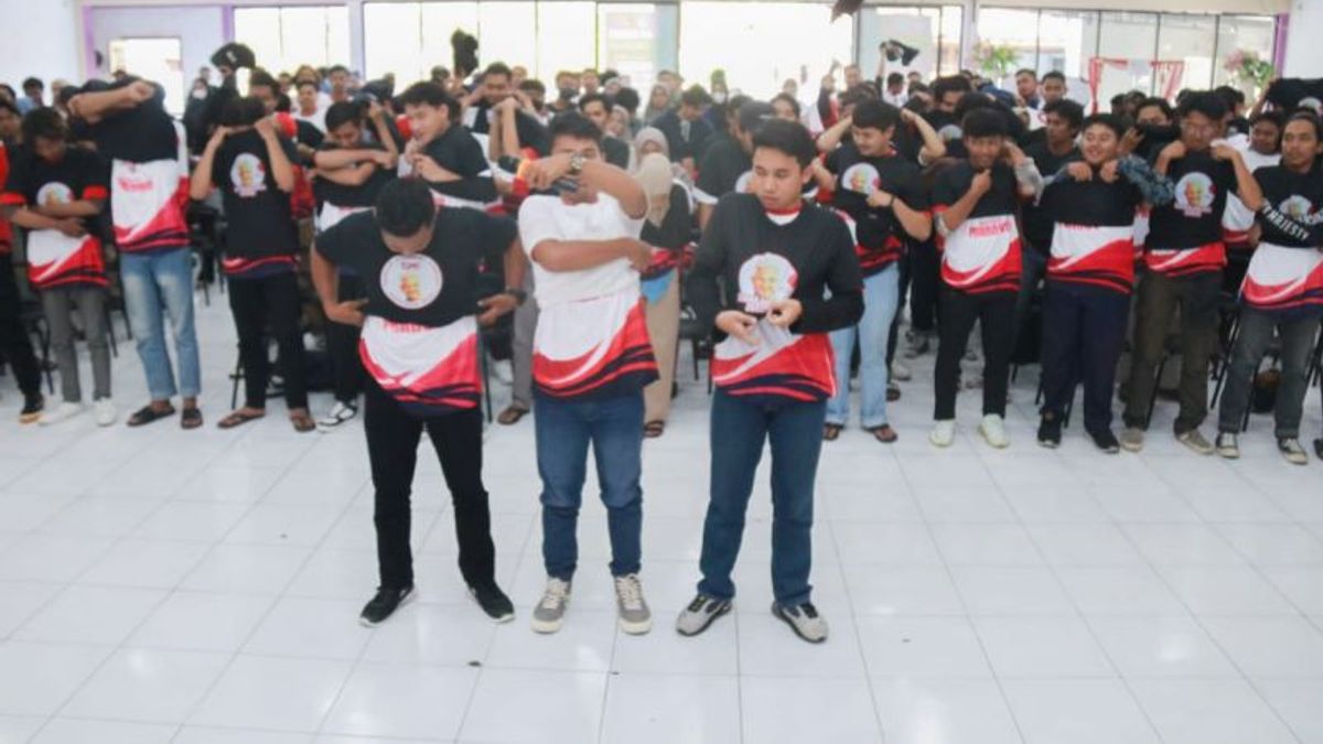 Millennial Ganjar Volunteers In Surabaya Move Support Policy To Prabowo