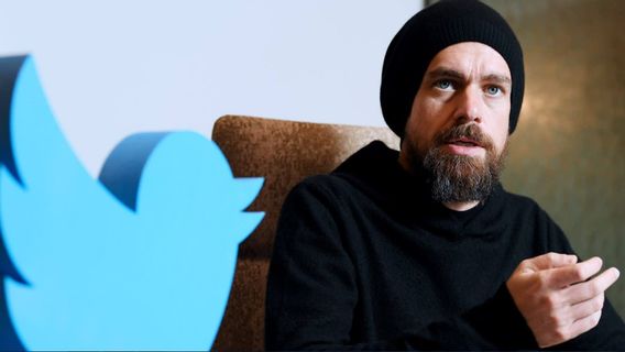 Twitter Boss Says He's Mining Bitcoin