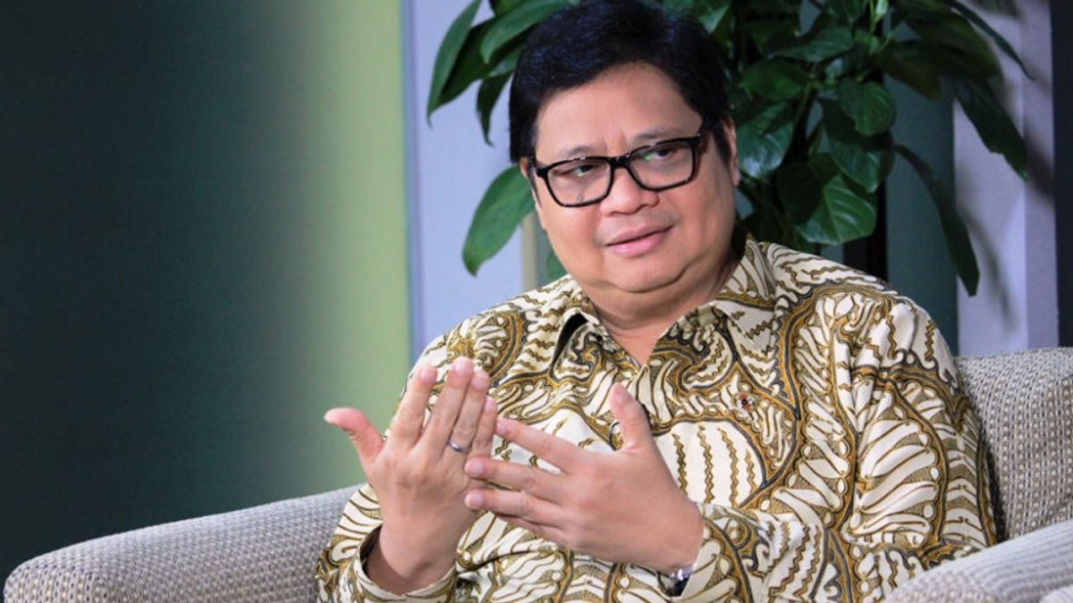 الوزير المنسق إيرلانغا بيدي الاقتصاد الإندونيسي ينمو بنسبة 5.2 في المائة في عام 2022