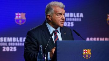 Joan Laporta renonce à la présidence du Barça, se présente à nouveau aux élections
French: Joan Laporta renonce à la présidence du Barça, se présente à nouveau aux élections