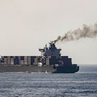 Blokade AS di Selat Hormuz Sia-sia, Ekspor Minyak Mentah Iran Masih Gacor