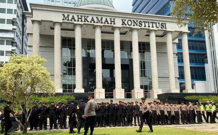 Kapolres Jakpus Minta Massa Unjukrasa Menghormati Keputusan Sidang di Gedung MK