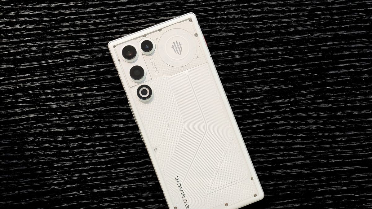RedMagic 11 Air officiellement lancée, avec Snapdragon 8 Elite Gen 5 et design transparent