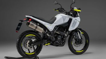 Kenalan dengan Benelli BKX300, Motor Adventure Kaum Muda dengan Desain Modern