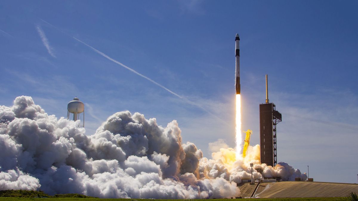 SpaceX Sukses Luncurkan 4 Astronot Swasta ke ISS, Tonggak Sejarah Penerbangan Luar Angkasa Komersial