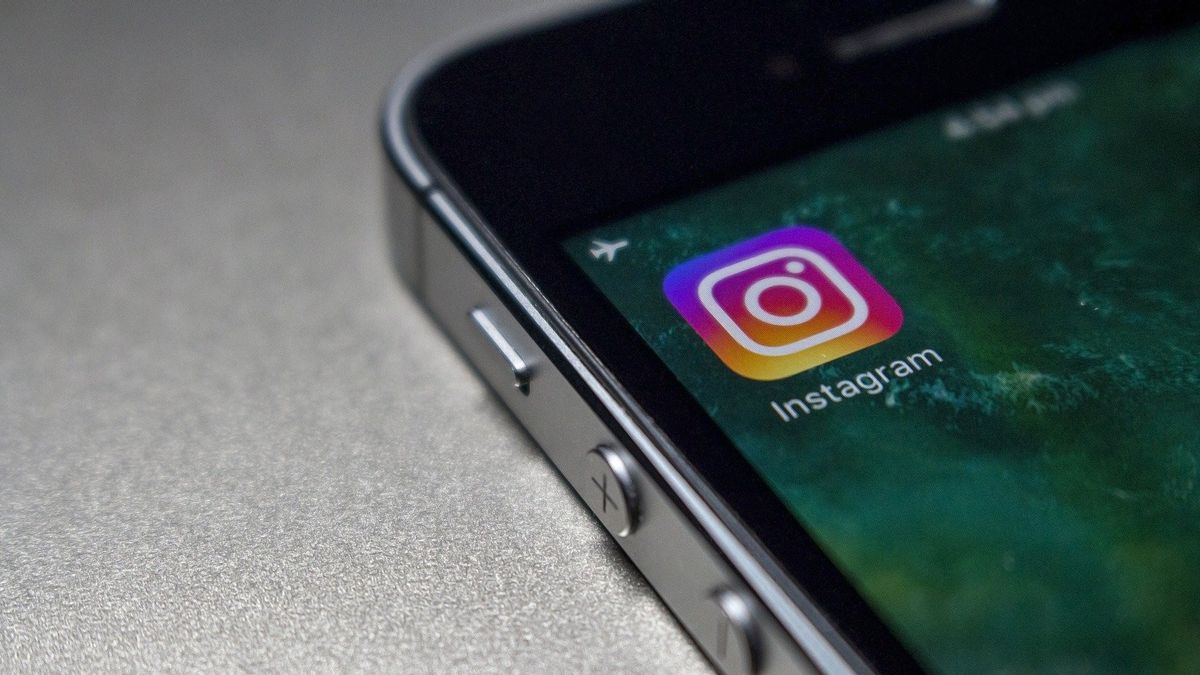 Instagram Ketahuan Masih Simpan Foto dan Pesan yang Telah Dihapus