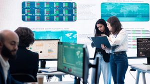 Tertinggal dari Kompetitor? Saatnya Pakai Platform Analitik Big Data dengan AI untuk Bisnis
