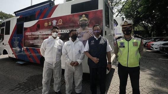 Anies Baswedan Diminta Pertimbangkan Lagi Syarat Vaksinasi untuk Berkegiatan di Jakarta