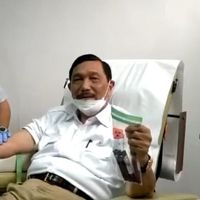 Luhut Binsar Pandjaitan Dukung Vaksin Nusantara dalam Memori Hari Ini, 4 April 2022