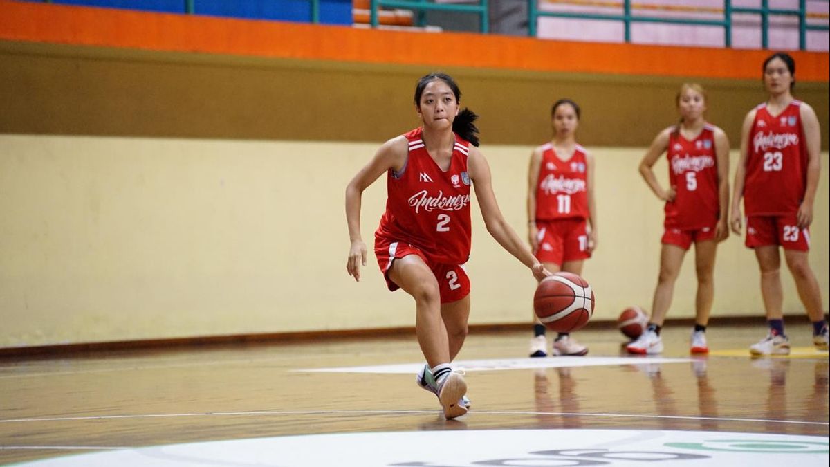 U-18インドネシア代表トレーニングセンターに加わった女子バスケットボール選手18名のリスト