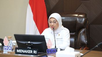 人力部长Ida Fauziyah鼓励省政府组建就业监督小组