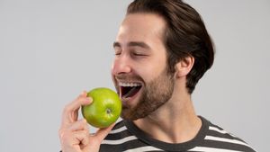 7 Buah yang Aman Dimakan Saat Perut Kosong dan Bikin Pencernaan Lancar