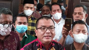 KPK再次打电话给Mardani Maming，Denny Indrayana要求尊重审前诉讼