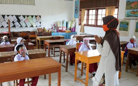 Pemprov Papua Larang Guru yang Belum Vaksin Masuk Kelas