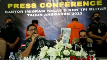 Blitar Immigration Secures Foreigners From India For Exceeding Residence Permits