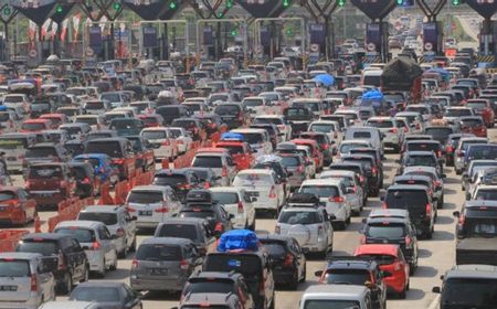 Hari Pertama Larangan Mudik, 10 Penumpang Ditolak Naik Bus di Terminal Kalideres