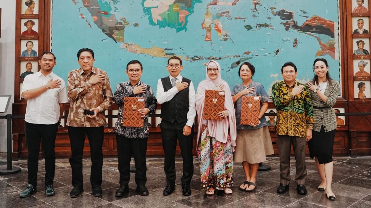Dewan Pengawas Museum Resmi Diangkat, Menbud Tekankan Pentingnya Kelola Aset Budaya
