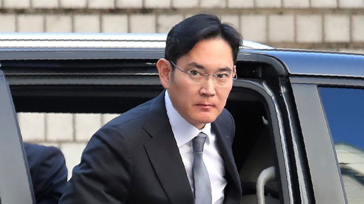 Le président de Samsung Electronics, Jay Y. Lee, est reconnu coupable de blanchiment d’argent et de manipulation des actions »