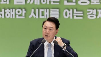    Mantan Presiden Korsel Berbaring di Lantai Sel Tahanan, Menolak Diperiksa