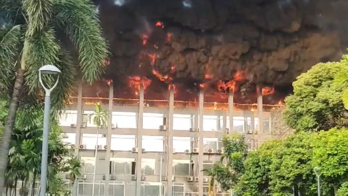 L’incendie dans le bâtiment Bakamla provient du bureau de Komnas Perempuan