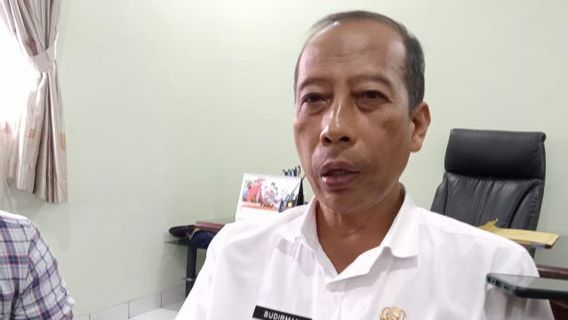 Drigging Through Social Media, Mataram Regional Government Waits For Central Official Rules