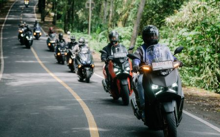 XMAX Tech MAX Resmi Hadir di Pulau Dewata, Puluhan Biker Lakukan Touring Keliling Bali