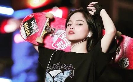 Kerap Bergaya Swag, Intip 9 Potret Terbaik ‘Jeje’ Jasmine Laticia di Citayam Fashion Week