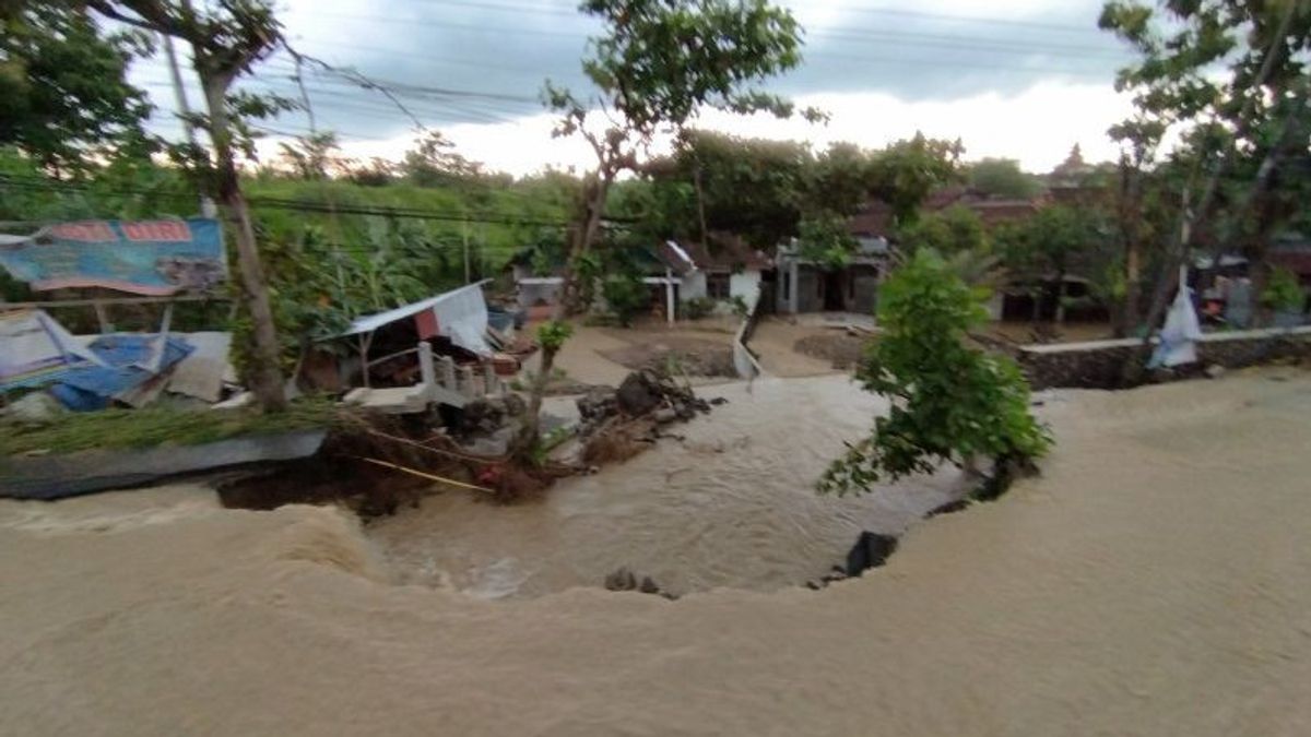 Thousands Of Houses In Demak Flooded