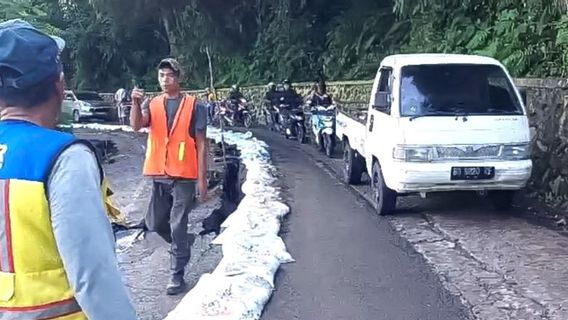 Le gouvernement provincial de Bengkulu est en mouvement rapide pour gérer Jalan Liku Sembilan qui est déchiré