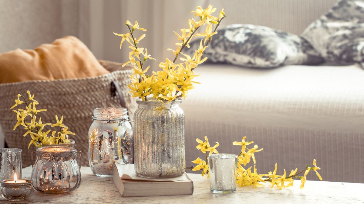 7 Tips Tablescaping the Living Room Table for a Warm and Classy Eid Decoration