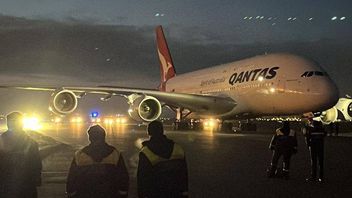 Qantas, Who Flew From Changi-Heathrow Release Code '7700' And Emergency Landing In Azerbaijan